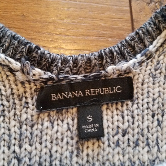 Sweater - Picture 2 of 4